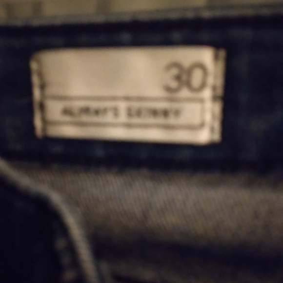 Woman's  1969 Gap skinny jeans size 10. - Picture 4 of 5